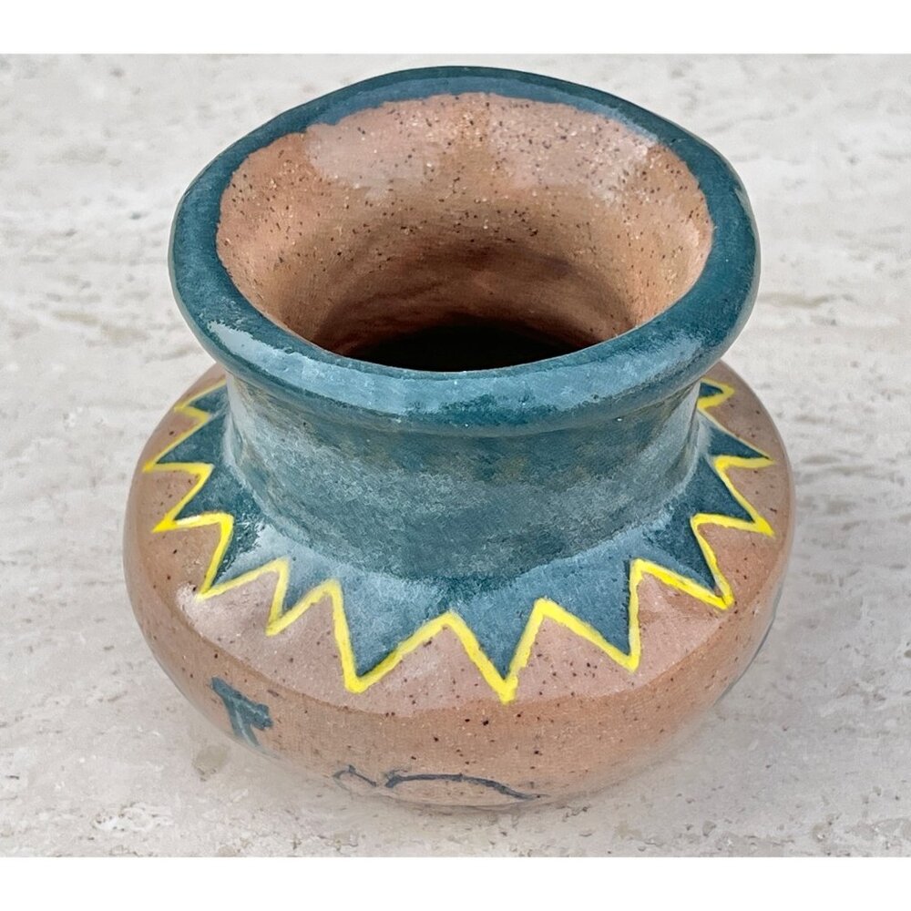 Handmade Native American Style Ceramic Pot With Symbols & Zigzag Design - Picture 2 of 7